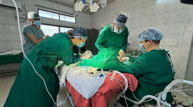 Zdravotníci z FN Olomouc opět pomáhali nejchudším obyvatelům Indie