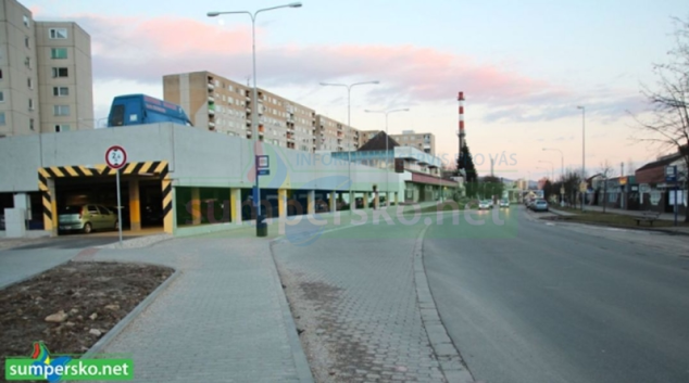 Zloděj se vloupal do trafiky v Šumperku