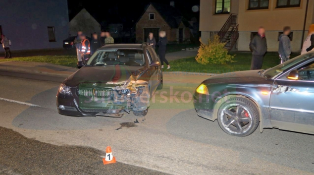V Bratrušově se bouralo