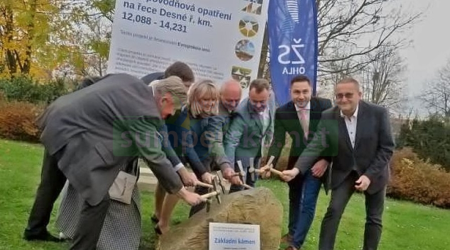 Na Desné zahájili stavbu dalších protipovodňových opatření
