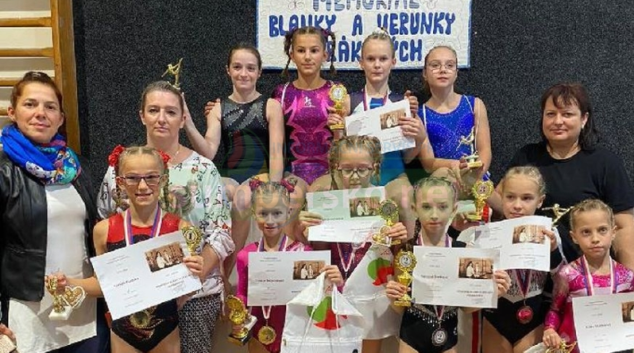 Gymnastky GK Šumperk soutěžily v Pardubicích