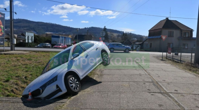 Muž v Rapotíně nezvládl řízení vozidla