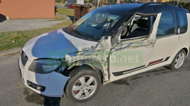 Řidiče v Bludově oslnilo slunce