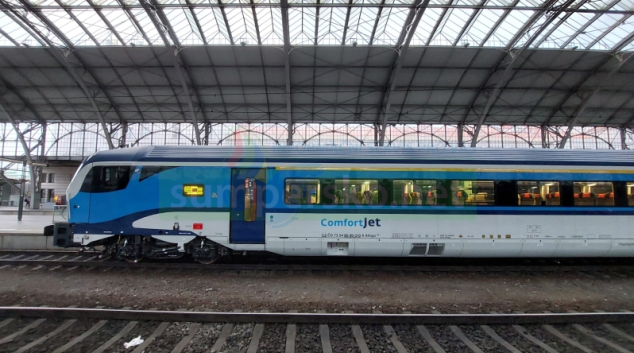 Na trať vyrazily první devítivozové ComfortJety