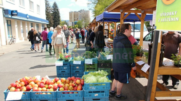 Kraj podpoří farmářské trhy