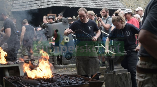 Kov a oheň ovládly Helfštýn