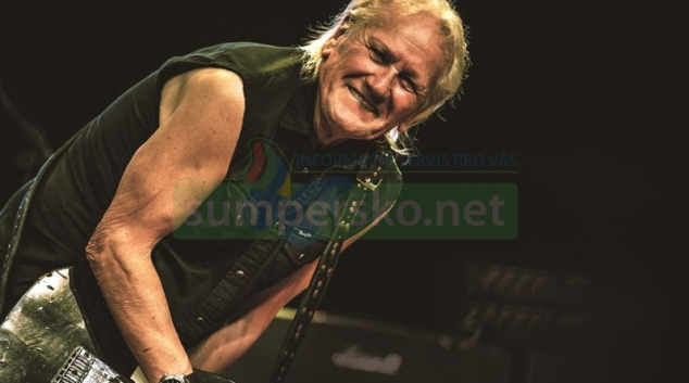 Katapult oslaví v Šumperku páté kulatiny