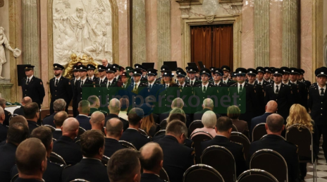 Za věrnou službu dostali hasiči medaile