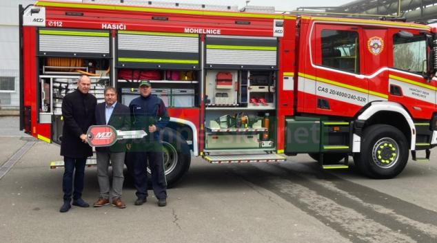 Mohelničtí hasiči mají nové auto