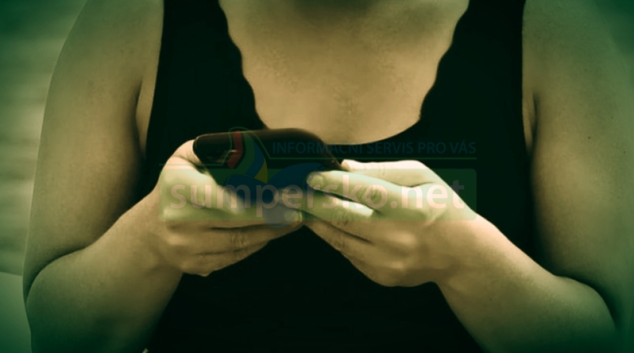 Muži ze Šumperka se seznamka na sociální síti prodražila