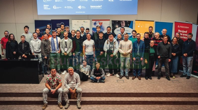 Model předpovídající poškození silnic