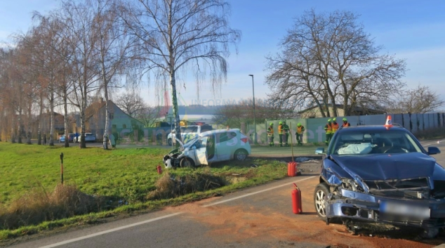 Řidička v Paloníně přehlédla vozidlo