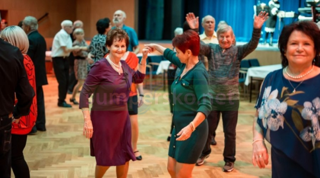 První seniorský bál na Šumpersku