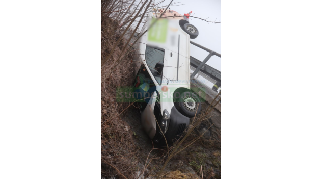 Náledí a sníh na silnicích na Jesenicku