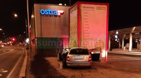 Opilý řidič zavinil v Šumperku nehodu