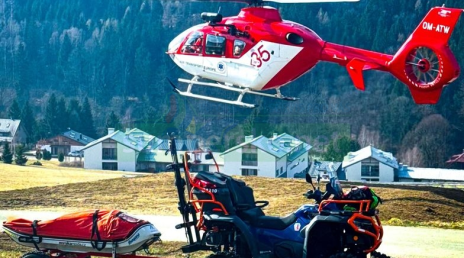 Nosiče na svážení raněných a kurzy resuscitace