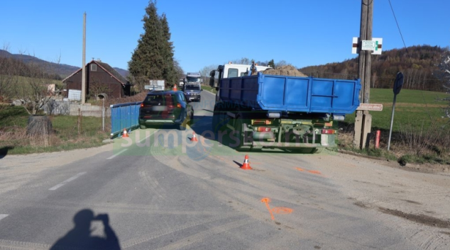 Vjel do křižovatky a nedal přednost