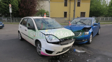 Řidič v Postřelmově nedal přednost