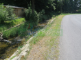 Opilý cyklista sjel do koryta řeky Oskava