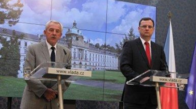 Zřízení speciálního policejního týmu „Metyl“ a ustanovení krizového štábu kvůli otravám metylalkoholem