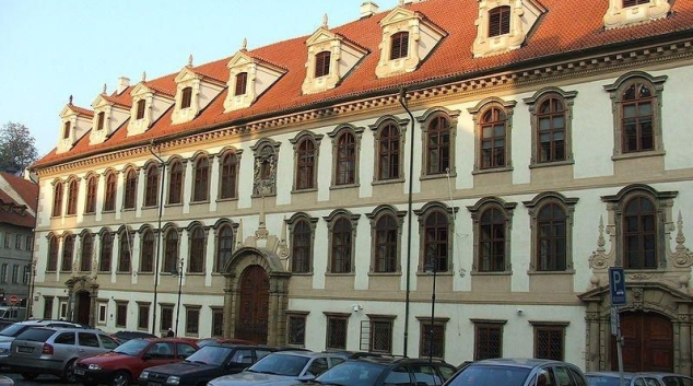 Volební obvod 65 – Šumperk má svého senátora. Ve II. kole voleb byl zvolen Zdeněk Brož