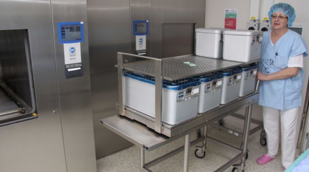Nové vybavení pro sterilizaci pomáhá FN Olomouc v prevenci nemocničních nákaz