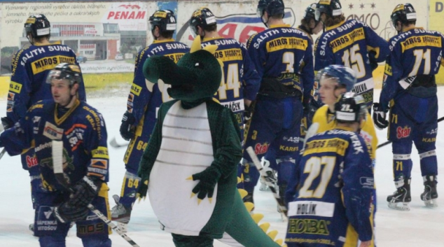 Hokejová středa v Šumperku: Draci vs IHC a rozlučka s Vrdlovce