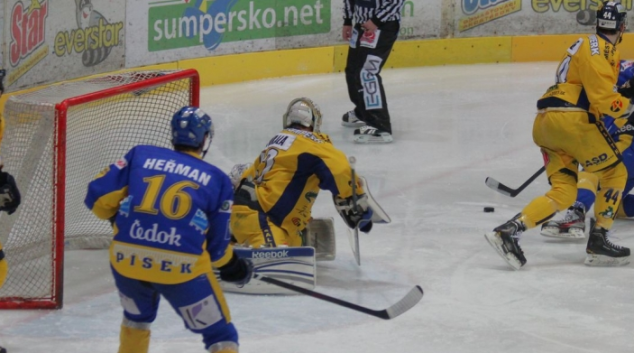 Salith Šumperk vs IHC Písek 4 : 1