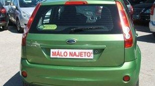 V autobazarech nás klamou! Tachometr byl přetočen o sto tisíc