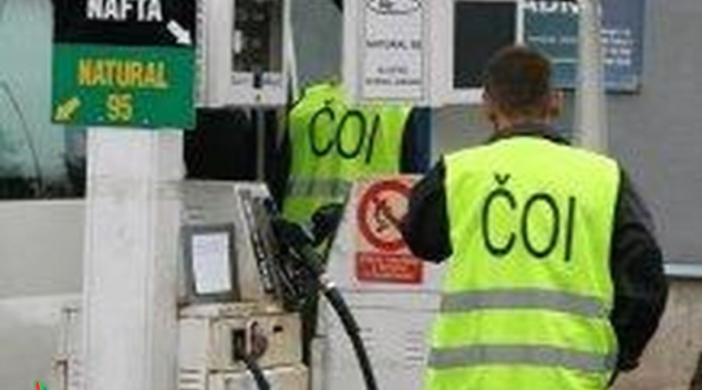 V březnu jsme tankovali horší benzín i naftu