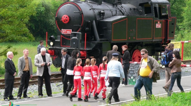 U cyklostezky Lupěné – Hoštejn otevřeli železniční skanzen