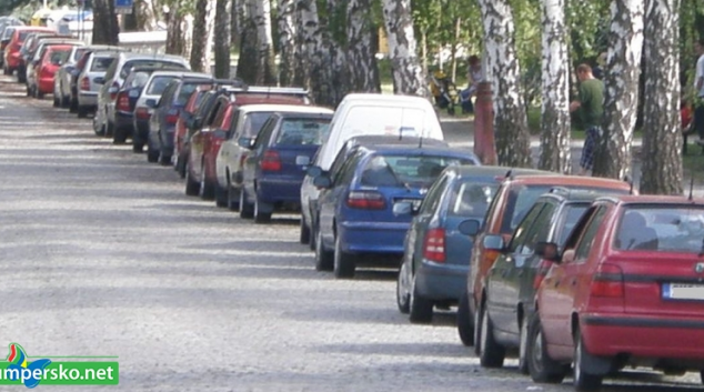 Zaparkovaná vozidla v Zábřehu zůstala na suchu