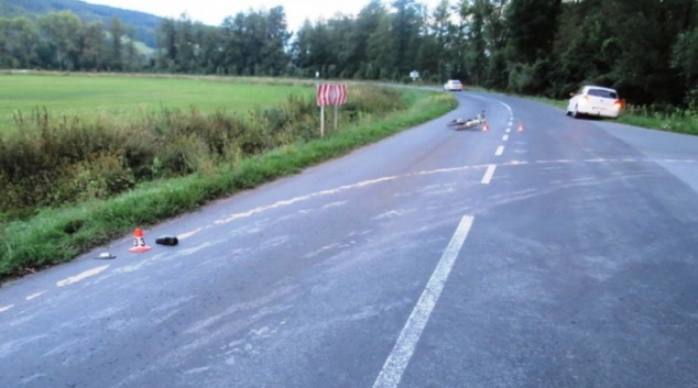 Policie hledá řidiče, který u Lesnice ujel od nehody