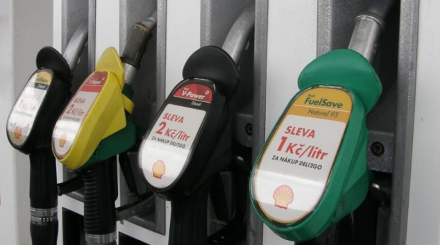 Distributoři pohonných hmot mají od října zpřísněné podmínky