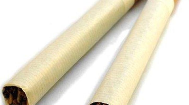 Kvůli cigaretám zloděj poškodil obchod v Úsově