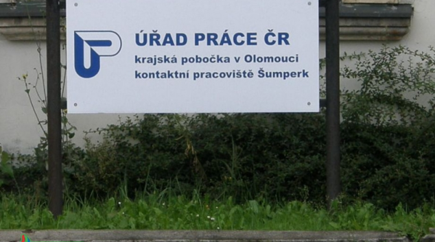 Úřady práce již začaly přijímat nové posily