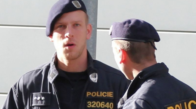 Šumperský policista Jakub Rybička získal za statečnost ocenění Čin roku