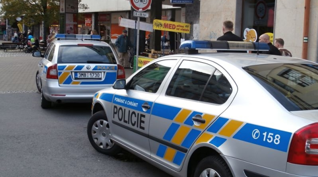 Odpoledne v centru Šumperka ukradl zloděj šperky