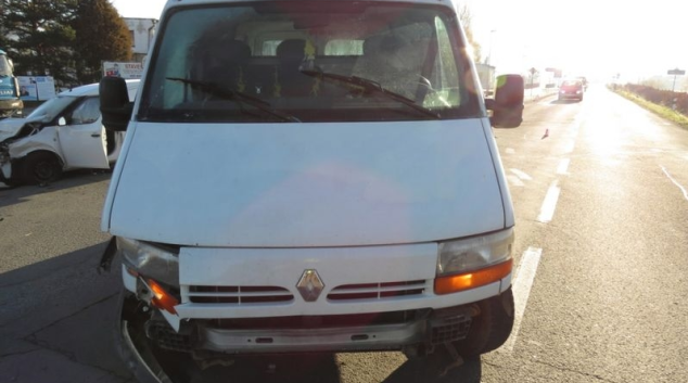 Nedání přednosti vyšlo řidiče v Šumperku na 150 tisíc