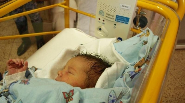 V babyboxu FN Olomouc byla nalezena čerstvě narozená holčička