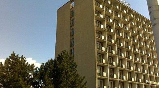 Armáda nabízí k prodeji také hotel Strojař v Přerově