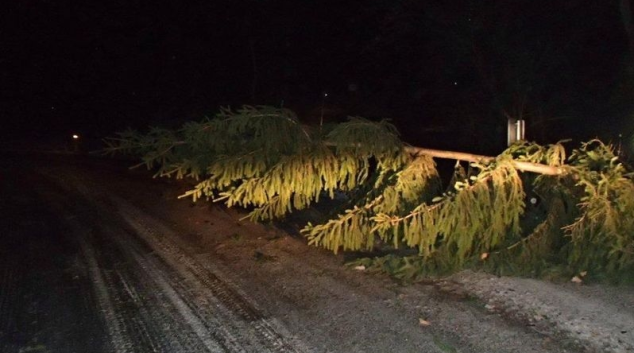 Třetí den nepřetržitě pomáhají hasiči v Olomouckém kraji