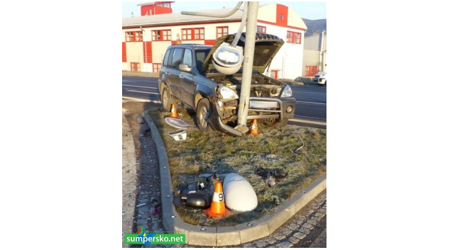 Změna odbočení v poslední chvíli se nevyplatila řidiči v Jeseníku