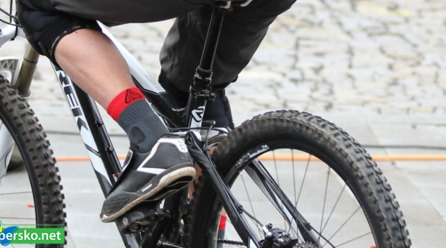 Zloděj kola při první vyjížďce potkal okradeného majitele