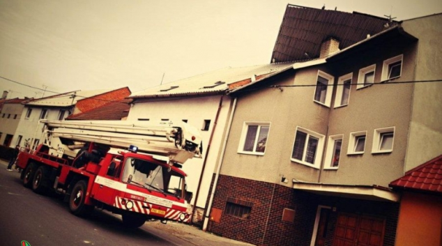 Dvě utržené střechy během čtvrtka v Olomouckém kraji