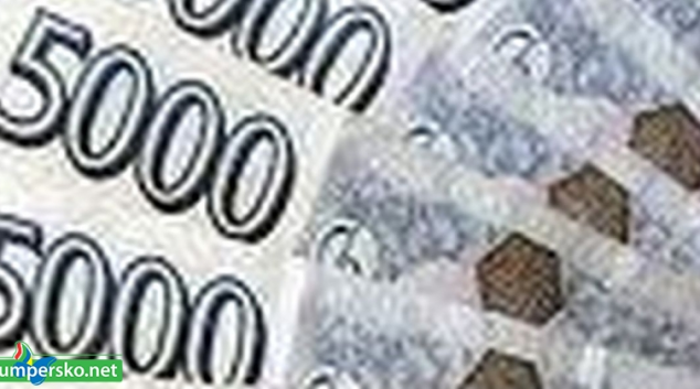 Noční návštěva důchodce okradla o tisíce, ale kalhoty si uhlídal