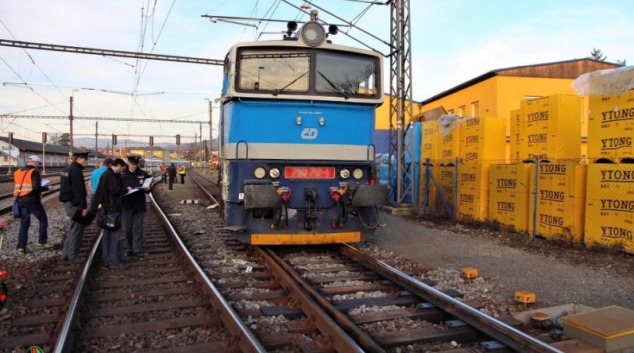 V Šumperku se srazila lokomotiva s Regionovou