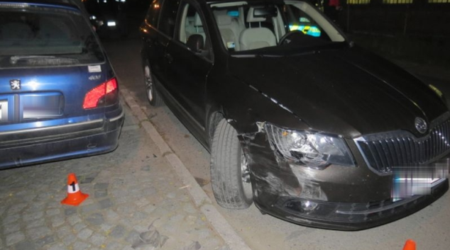 Jízda smykem se opilému řidiči ve Šternberku nevyvedla