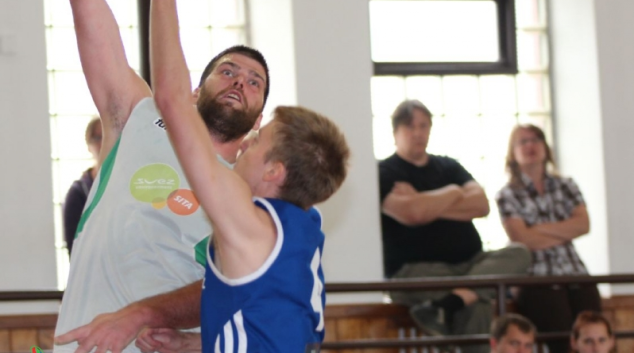 BASKET MUŽI:TJ Šumperk vs Žďár nad Sázavou 63:72