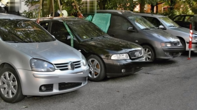 Žhář v Olomouci zapálil Audi A4